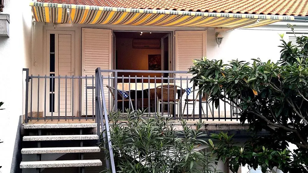 Apartmán Jadranovo Sun 0*,