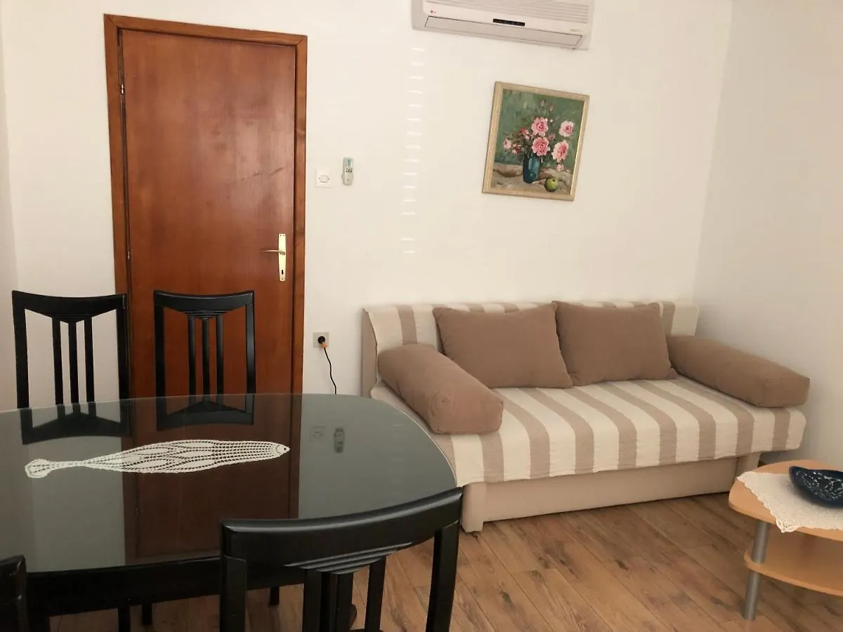 Jadranovo Sun Apartment 0*,  Croatia